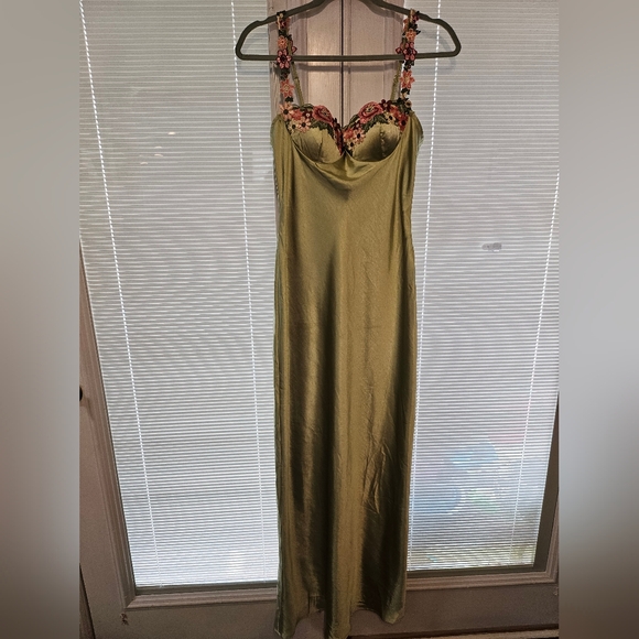 Selfie Leslie Satin Slip Dress with Floral Trim - Picture 4 of 11